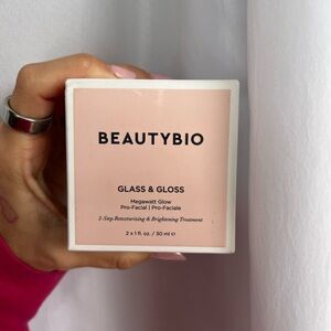 BEAUTYBIO Glass and Gloss Megawatt Glow Pro-Facial